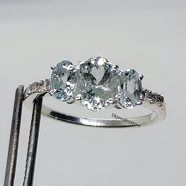 three stone aquamarine ring, oval cut aquamarine, handmade ring, promise ring, 925 sterling silver, wedding anniversary gifts