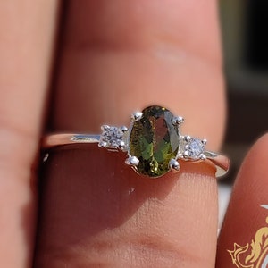 Grüner Turmalin Solitär Ring, Brauner Turmalin Ring, Sterling Silber Ring, Oktober Geburtsstein, Grüner Turmalin Ring