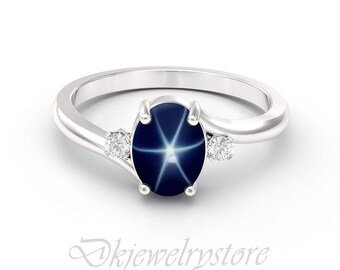 Herria Womens Simple Star CZ Ring Herria Womens Simple Star CZ Ring