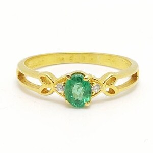 Dainty Emerald Ring, Emerald Diamond Ring, 14k Yellow Gold, Emerald Promise Ring, Green Emerald, Birthstone Ring, Mothers Day Gift