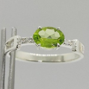 Vintage Peridot Ring: Oval Gemstone, CZ Diamonds, Sterling Silver