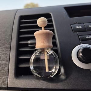 Hand-Poured Car Diffuser | Air Freshener | Car Fragrance | Vent Clip | Refillable