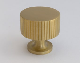 Fluted Brass Gold Round Knob - Cabinet Pulls and Drawer Handles, Brushed Gold  Finish,  Solid Metal,  Classic Drawer Pull Handles