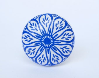 Blue and White Floral Ceramic Knob – Shabby Chic Decor