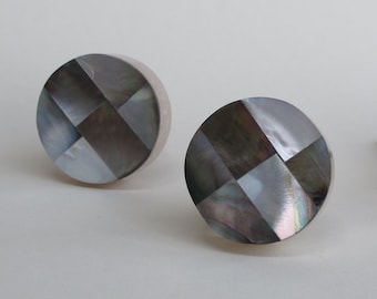 Mother of Pearl Knob Round - Beautiful Mother of Pearl Drawer Pull Knob, Cabinet Pull, Cupboard Knob, Knobs and Pulls
