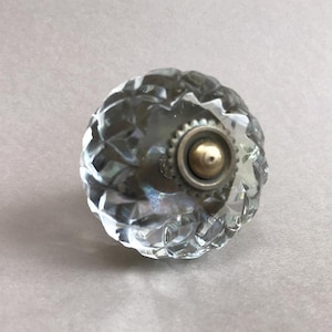 Miriam Knob -  Crystal Glass Cabinet Pull, Glass Cabinet knob, Drawer Pull knob, Glass Pull Knob, Vintage Glass knob