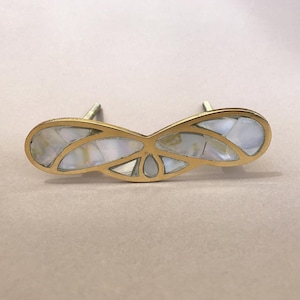 Butterfly Shell Handle - Mother of Pearl Dresser Pull, Drawer Knob, Dresser Knob, Cabinet Knobs and Pulls, Unique Decorative Pull Handles