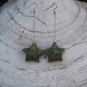 Long dangle star earrings in shimmering green, great choice for celebration. Beaded star earrings for woman or girl.