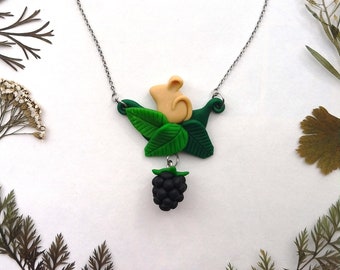 Woodland mouse necklace for her. Small field mouse necklace with black raspberry and green leaves. Cute mice pendant for nature lover gift.