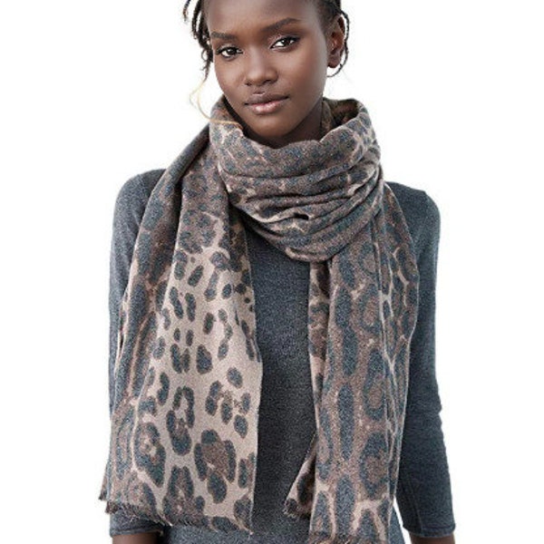 Large Premium Quality Leopard Animal Print Cashmere Pashmina Blend Fashion Warm Winter Scarf