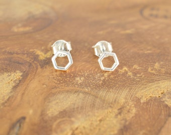 Studs Hexagon / Hexagon / Honeycomb