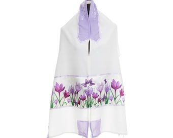 Talit personalizado para mulheres com flores lilás e borboletas, talit feito à mão para Bat Mitzvá, conjunto de talit feminino com bolsa e quipá combinando.