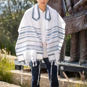 galilee silks white tallit for boy, bar mitzvah, prayer shawl, tzitzit boy,  בר מצווה ציצית טלית