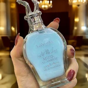Pillow soft musk clean musk scent Velvet musk fragrance delicate musk body spray refreshing body mist light perfume spray powdery musk scent