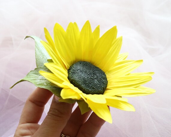 Sunflower Wedding Hair Clip Summer Flower Girl Yellow Hair Piece Bridesmaid And Bridal Hair Comb For Backyard Or Country Wedding