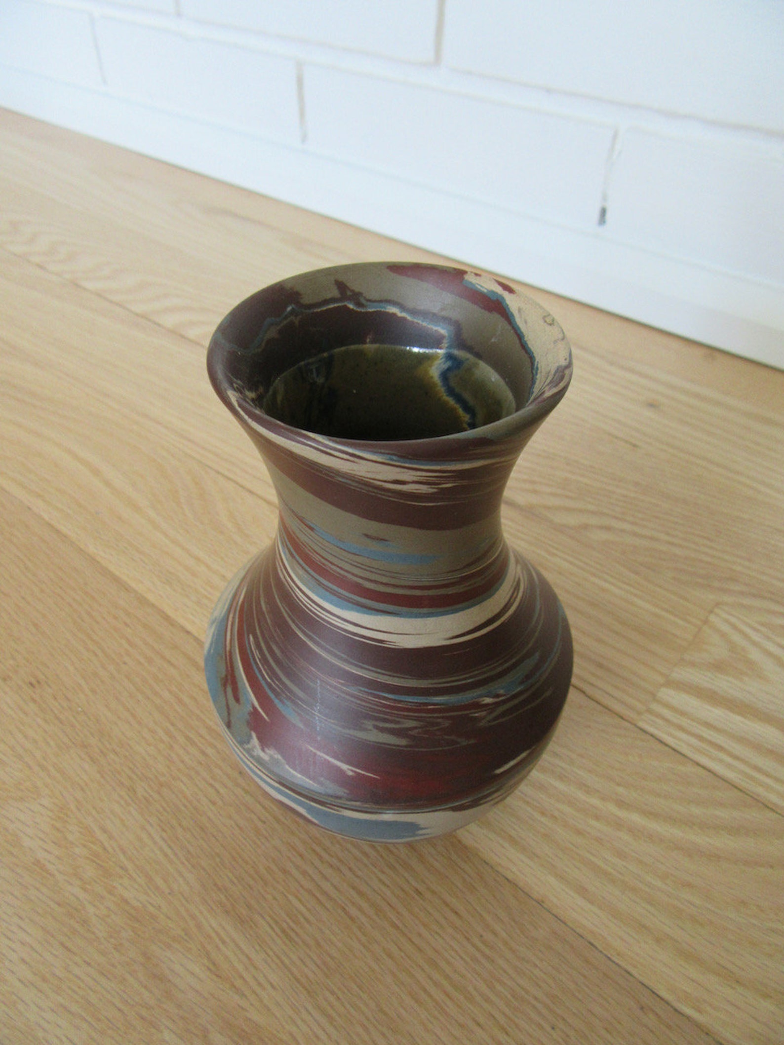 Well Executed Niloak Pottery Mission Swirl Arts & Crafts Vase Etsy