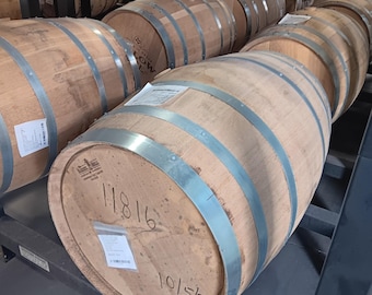 30 Gallon Bourbon Whiskey Barrel