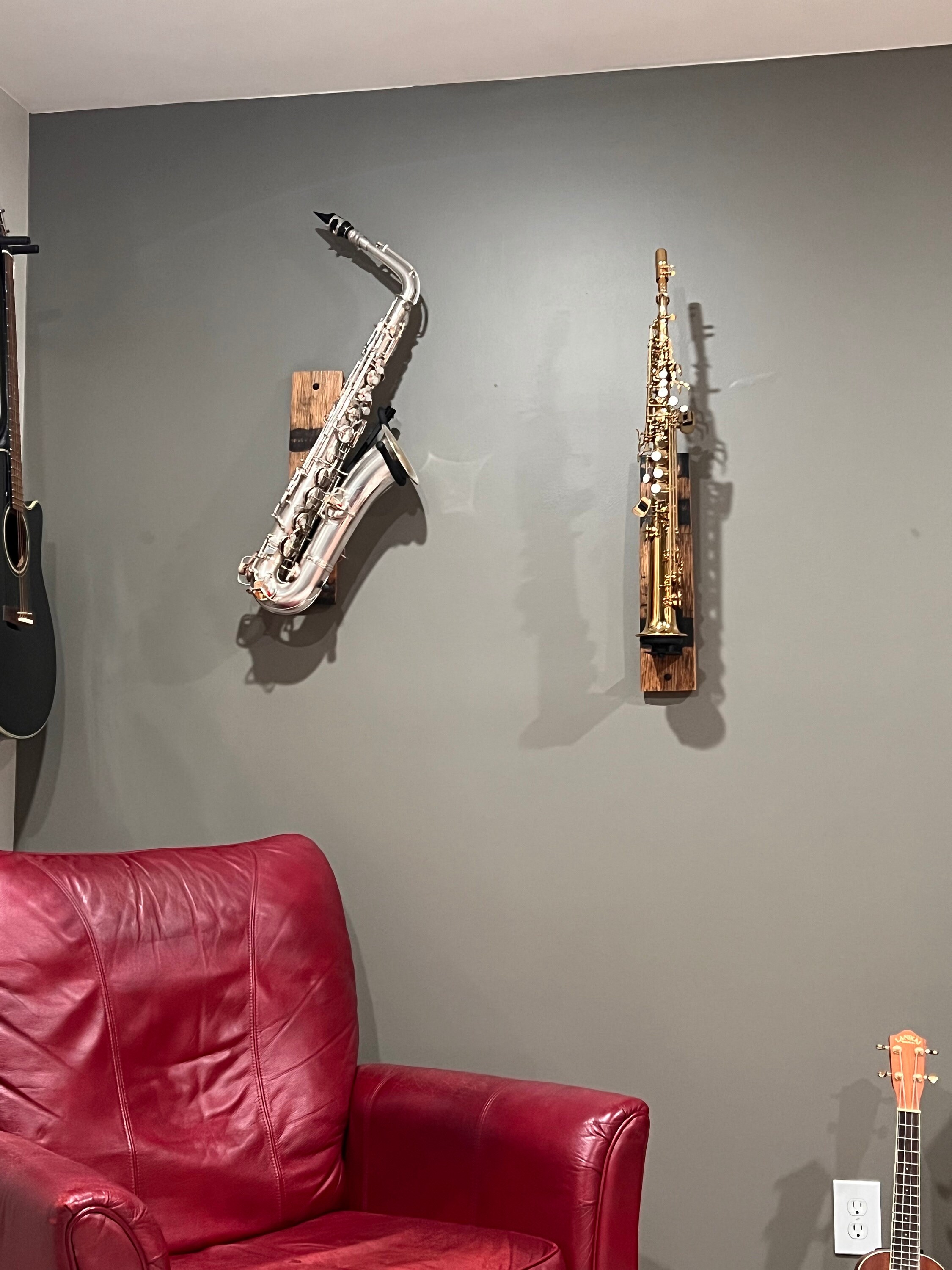 Whiskey Barrel Stave Saxophone Wall Mount Saxophone Hanger Etsy UK