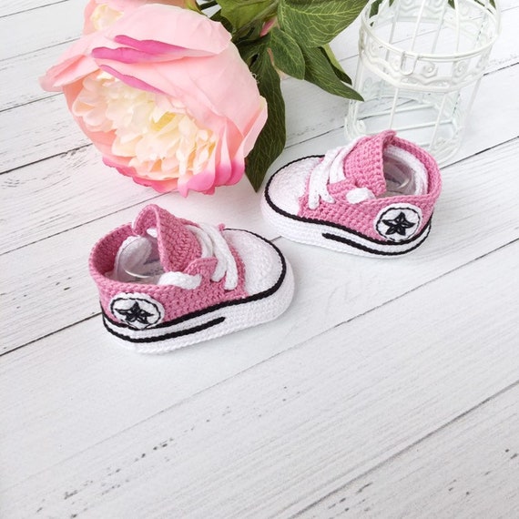 crochet converse booties