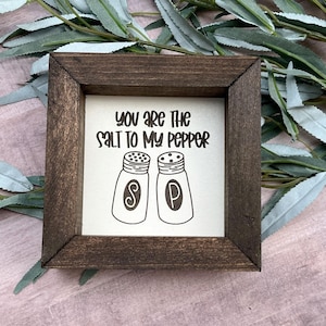You are the Salt to my Pepper Kitchen Coffee Bar Bauernhaus Holz 5&quot;x5&quot; Holzschild lasergraviert Hund Mama Wohndeko Geschenk