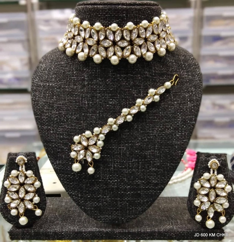 Moti dulhan set Clearance