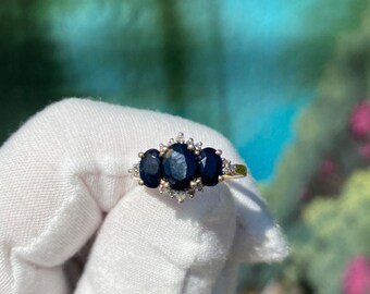 14k Yellow Gold Ladies Ring with Blue Sapphire Stones & Diamonds 1.5 ct.