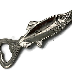 Caplifter in the shape of fish