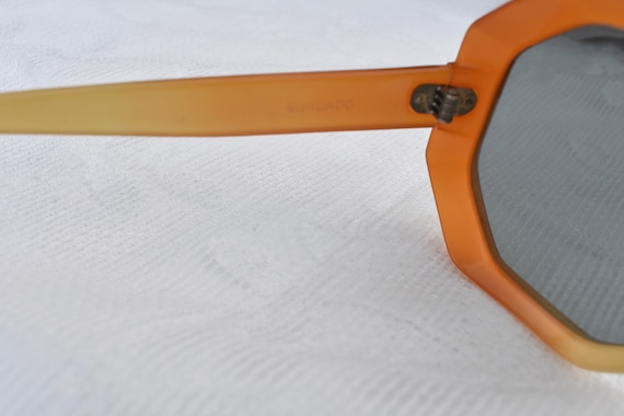 Vintage 1960s Cool Ray Polaroid Orange Cream Over… - image 4