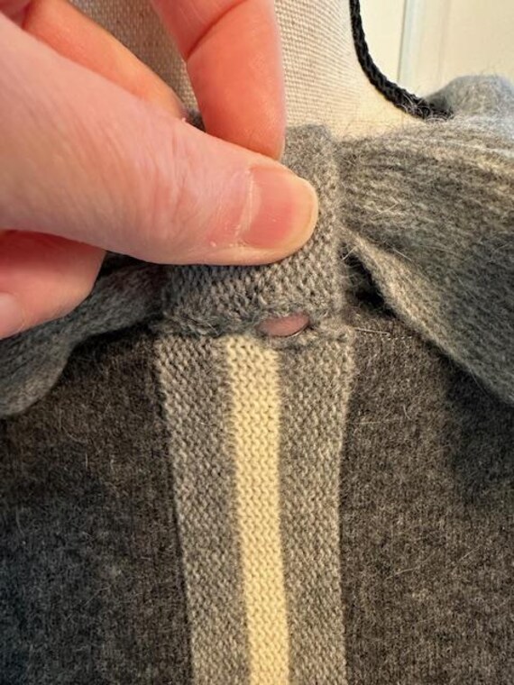 Gorgeous Vintage Angora Sweater 1950’s - image 9