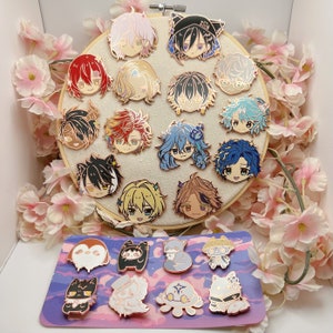 Pins de esmalte Holostars JP