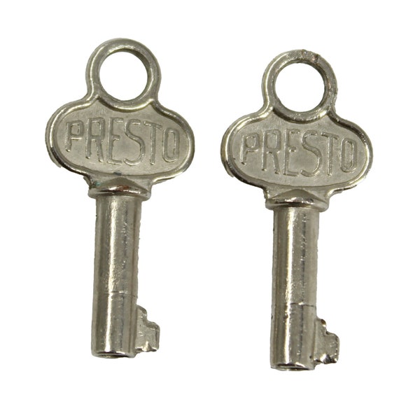 Vintage Presto Keys Open Shaft Skeleton Keys, 2 Small Vintage Luggage Key, 1950's keys, Collectors Item, Jewelry Supply