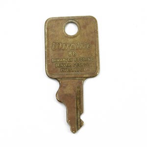 Vintage Samsonite Key 88 Ultralite Luggage Key