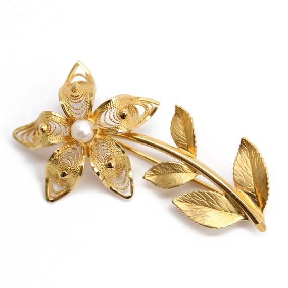 Winard 12K Gold Filled Flower Brooch with Pearl