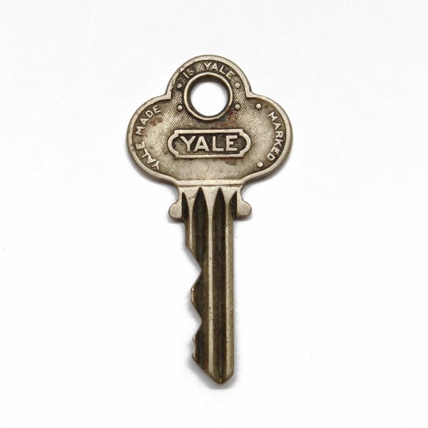 Vintage Yale & Towne CONN Key,  #337