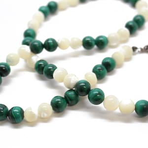 Malachite and Moonstone Bead Necklace 20&quot; L, Green and White Semi Precious Gemstone Necklace, Vintage Jewelry