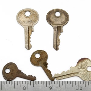 Master Lock Co Keys With Lion Lot of 5 Antique Keys Made in | Etsy