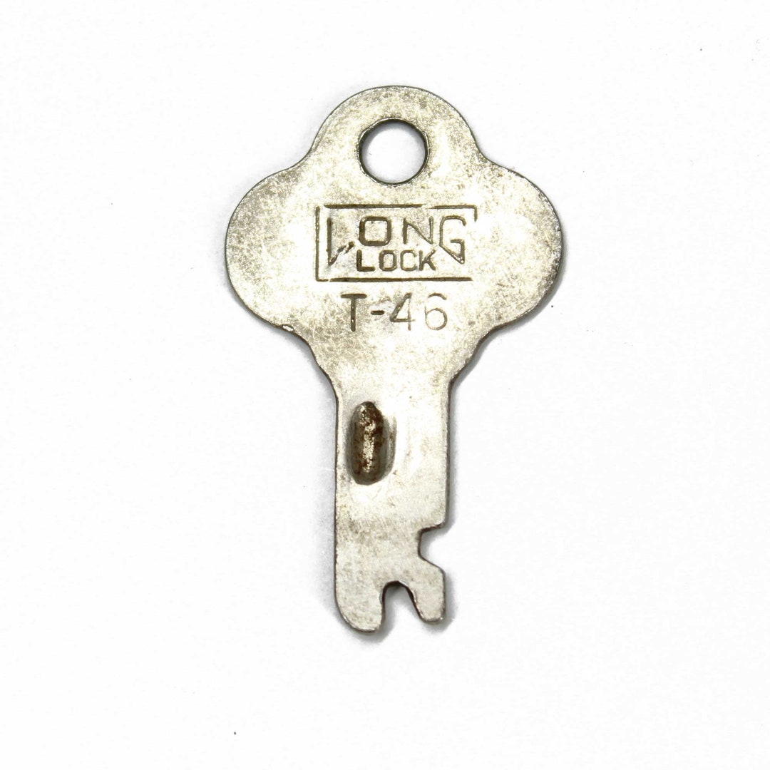 Long Lock Co T46 Trunk Steamer Key, One Antique Luggage Key