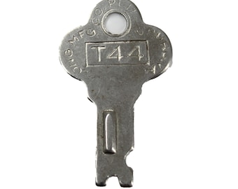 Long Lock Co T44 Trunk Steamer Key, Antique Luggage Key