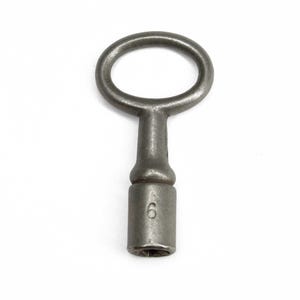 Vintage Square Shaft Key, No 6 Clock Wind, Winding Key, Square Shaft Key, Altered Art Supplies, Steampunk Supply, Gas Shut off Key