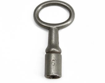Vintage Square Shaft Key, No 7 Clock Wind, Winding Key, Square Shaft ...