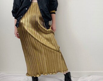 gold long skirt outfit