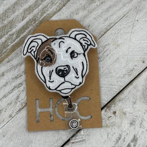 Pit Bull spot retractable badge holder