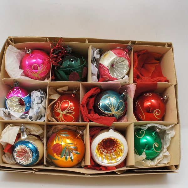 Vintage mercury glass Christmas tree Baubles, Vintage Concave Baubles