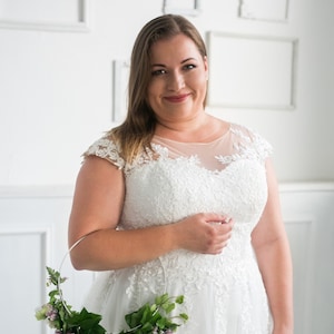 Plus size wedding dress with small sleeves image 2