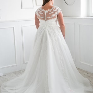 Plus size wedding dress with small sleeves image 4