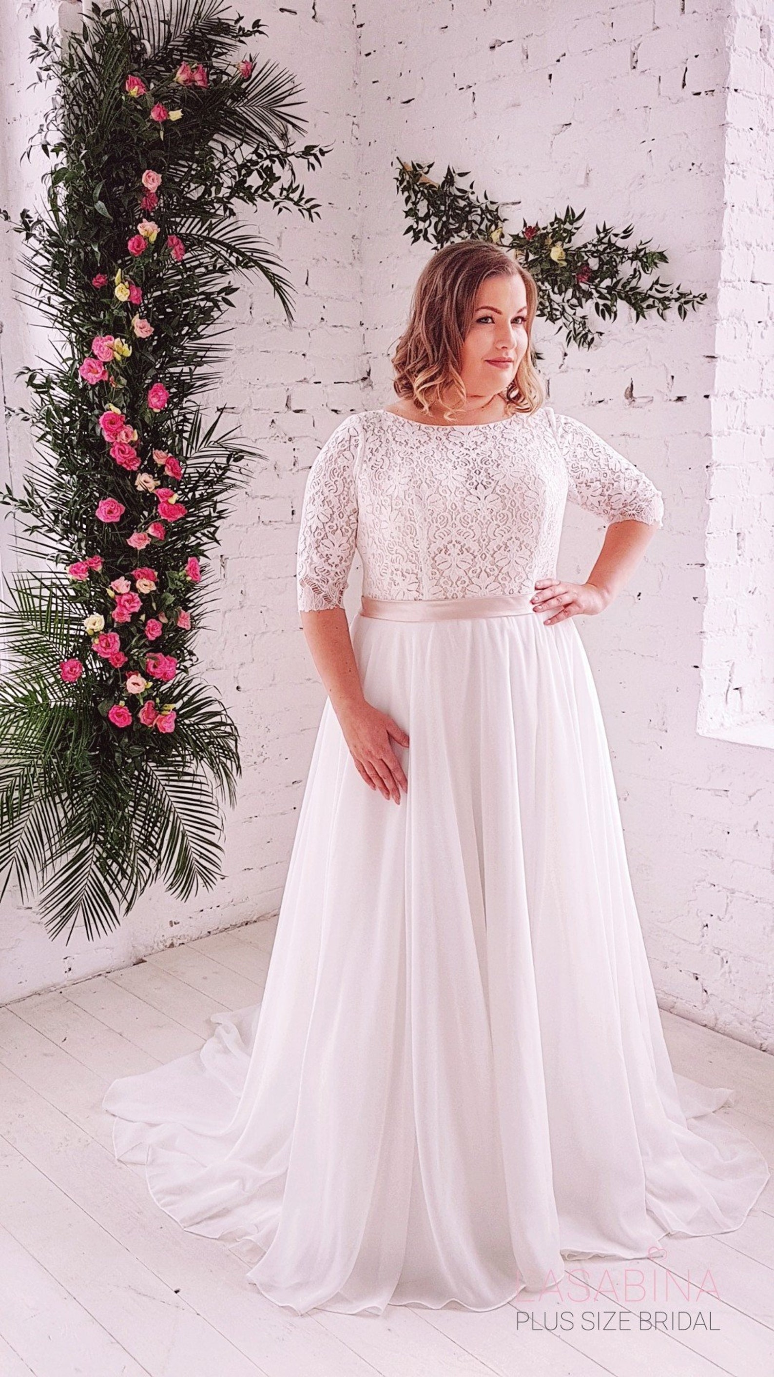 Timeless Plus Size Antique Wedding Dresses for Elegant Brides