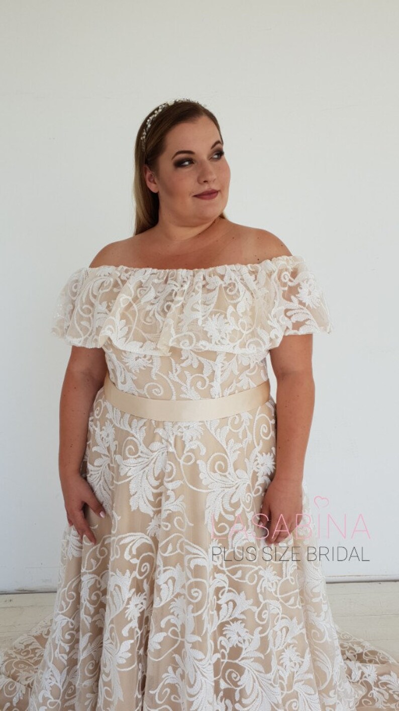 Plus size wedding dress, plussizeweddingdress, boho wedding dress, bohemian wedding dress image 9