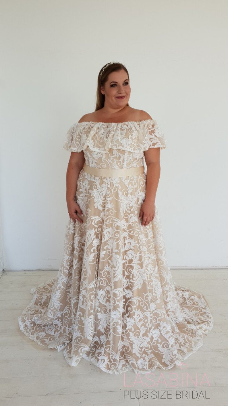 Plus size wedding dress, plussizeweddingdress, boho wedding dress, bohemian wedding dress image 10