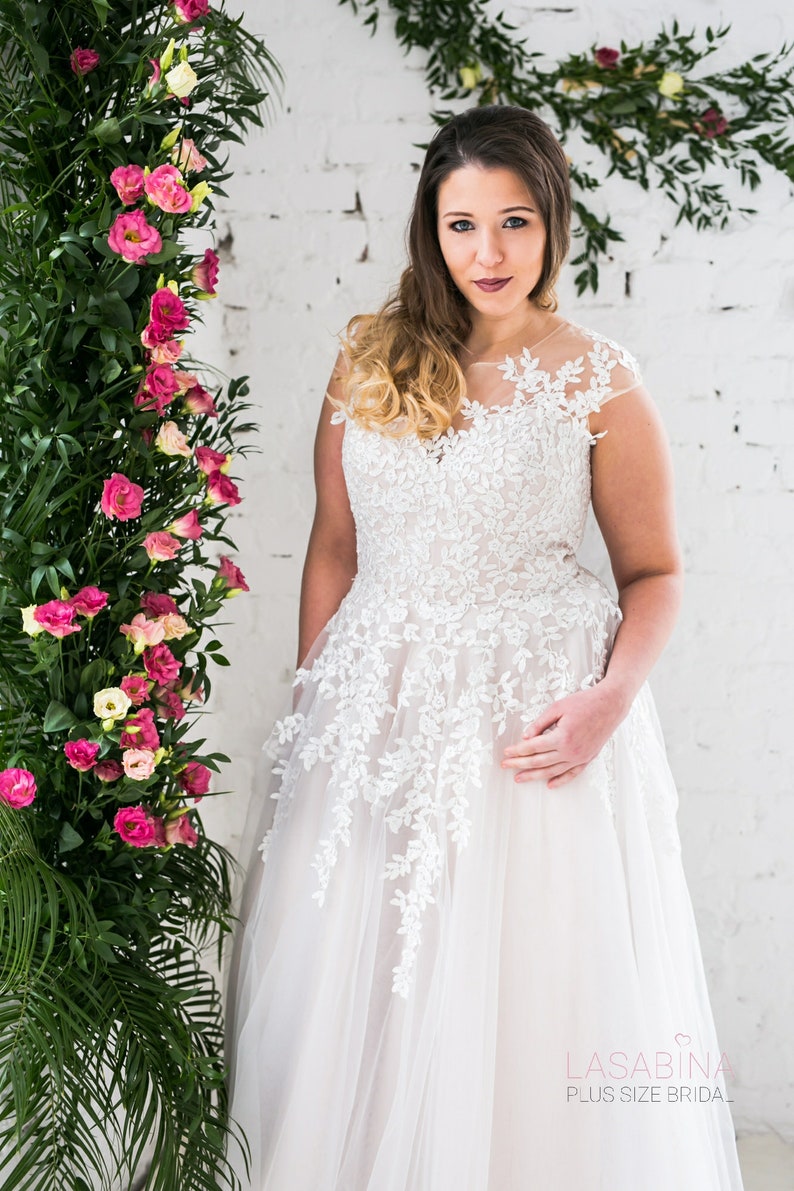 Plus size wedding dress, Lasabina plus size wedding dress image 7