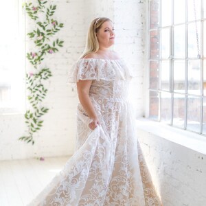 Plus size wedding dress, plussizeweddingdress, boho wedding dress, bohemian wedding dress image 2